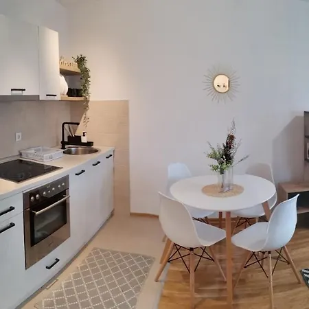 Apartment Kardas *
